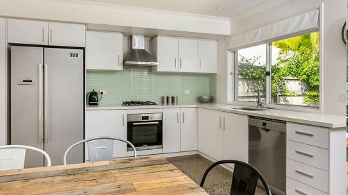 Azolla Beach House