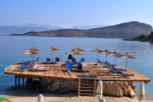 Hostal Albanian Happines Guesthouse