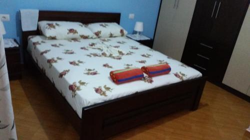 Hostal Albanian Happines Guesthouse