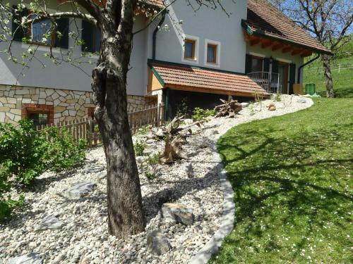 Apartamento Ferienhaus Zotter