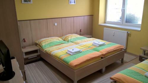 Hostal Penzion Reos