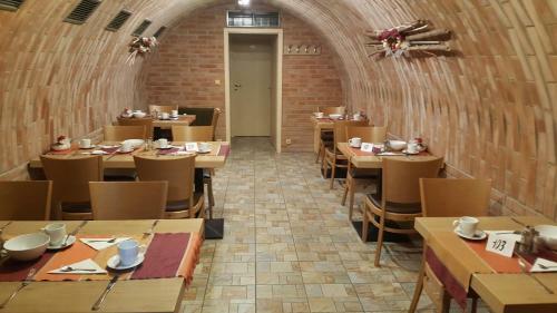 Hostal Penzion Reos