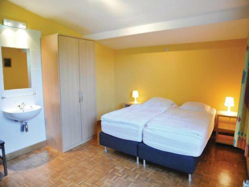 Holiday Home L�ourthe