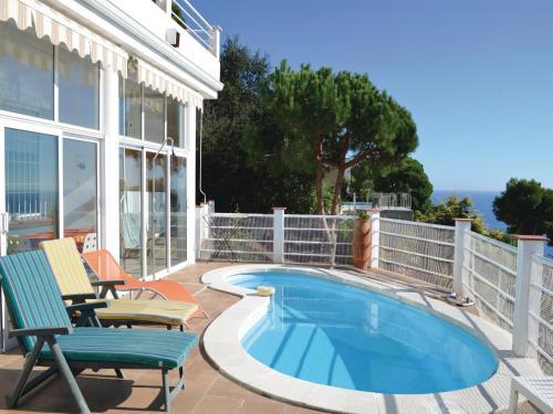 Holiday Home Blanes With Fireplace 03