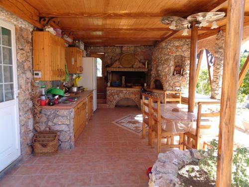 Nadia's Traditional Greek House