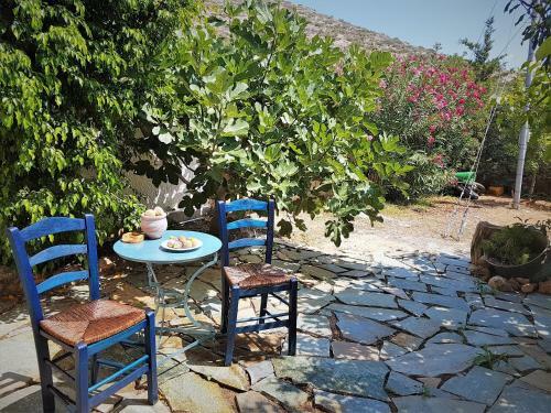 Nadia's Traditional Greek House