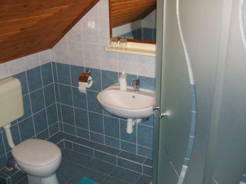 Hostal T� Vend�gh�z