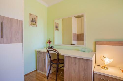 Hostal Double Room Cres 2512b