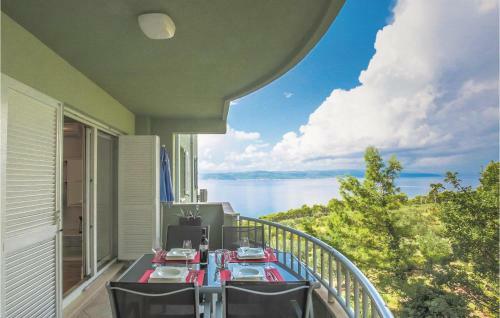 Apartment Brela With Sea View 09
