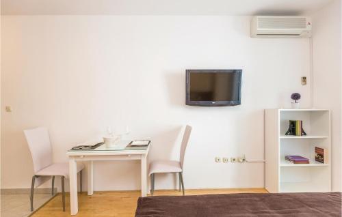 Apartment Brela With Sea View 10