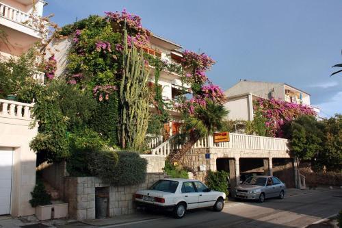 Hostal Studio Brela 2752e