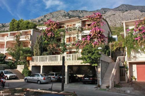 Hostal Studio Brela 2752e