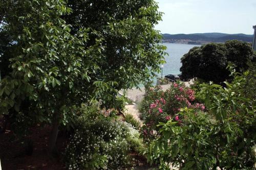 Apartment Kuciste - Perna 4542a