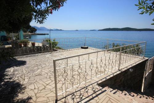 Apartment Kuciste - Perna 4542a