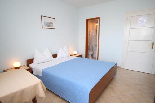 Hostal Double Room Medveja 7775e