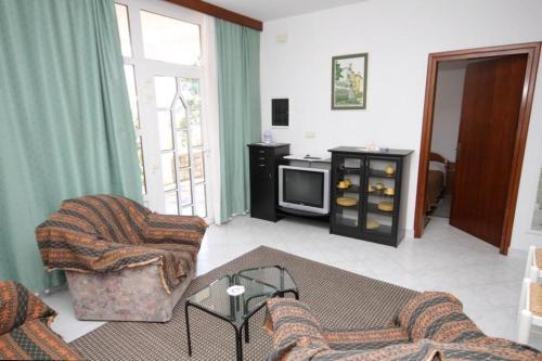 Apartment Medveja 7722a
