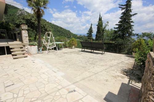 Hostal Double Room Medveja 2305b