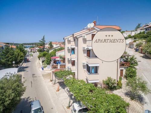 Apartment Pjescana Uvala 7612b