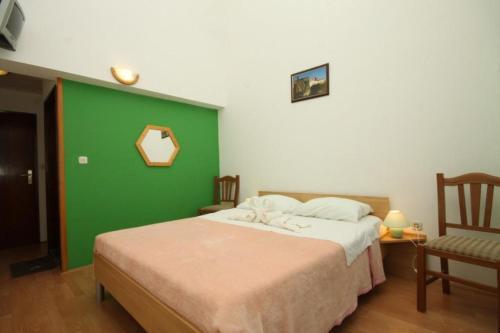 Hostal Double Room Premantura 7463b