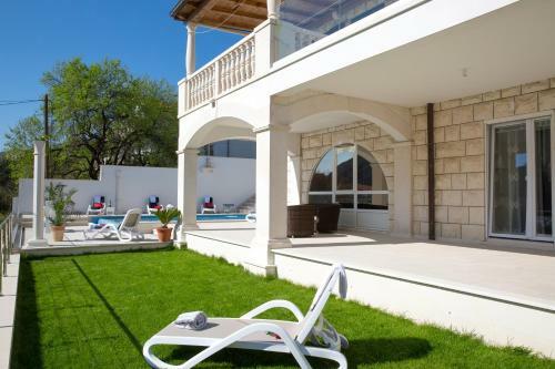 Villa Arion