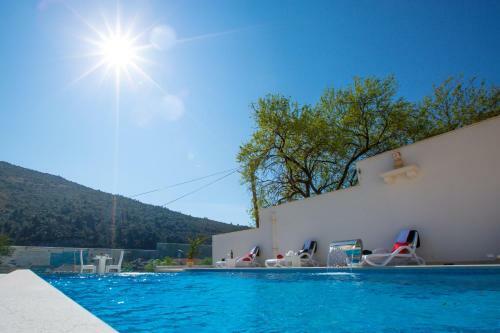 Villa Arion