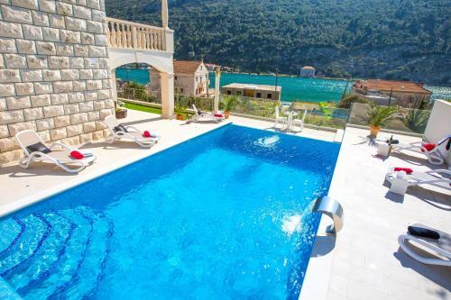 Villa Arion