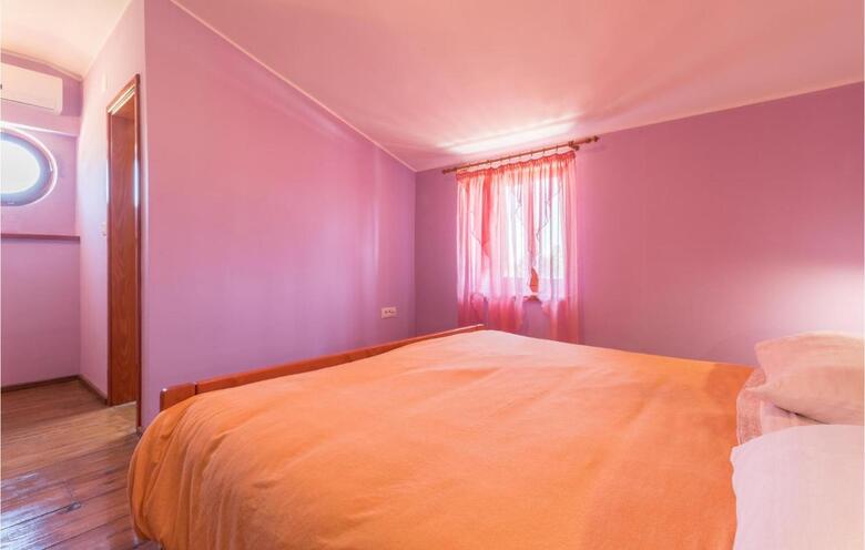 Holiday Home Pula With Fireplace 11
