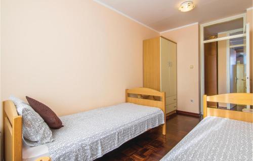 Apartment Novigrad With Sea View 12