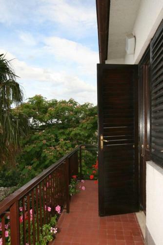 Hostal Double Room Novi Vinodolski 2350a