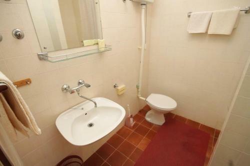 Hostal Double Room Pasman 4309f
