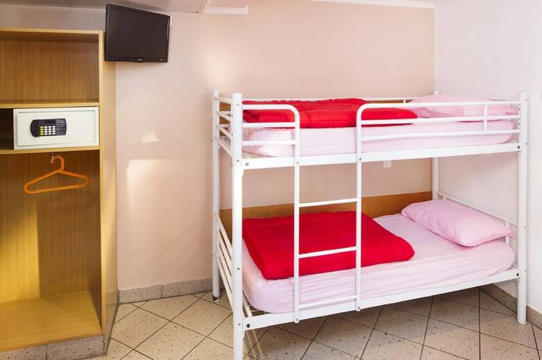 Hostal Auberge Internationale Des Jeunes