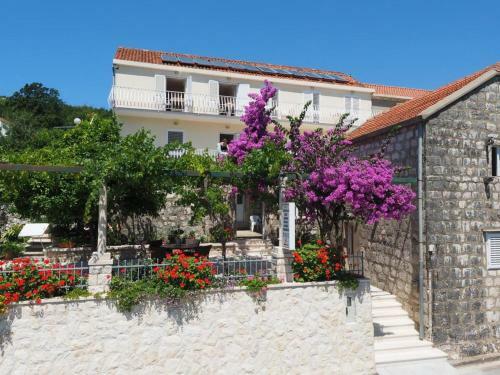 Hostal Studio Slano 2682b