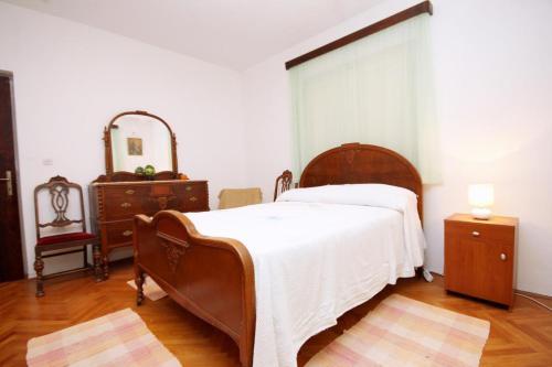 Apartment Smokvica 9161a