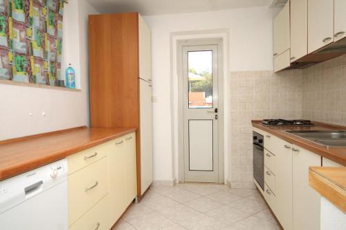 Apartment Smokvica 9161a