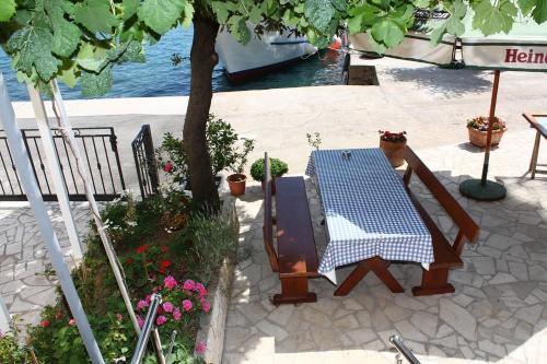 Hostal Double Room Supetarska Draga - Gornja 2003a