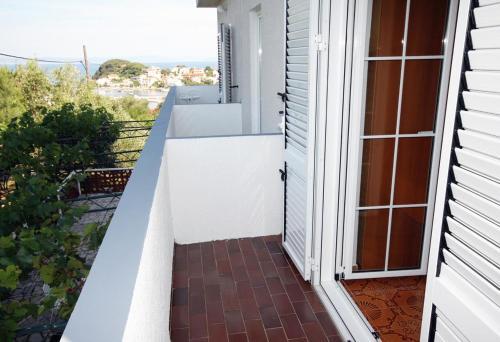 Hostal Double Room Kampor 5064a