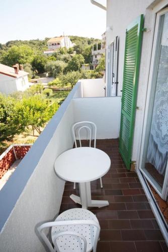 Hostal Double Room Kampor 5064a