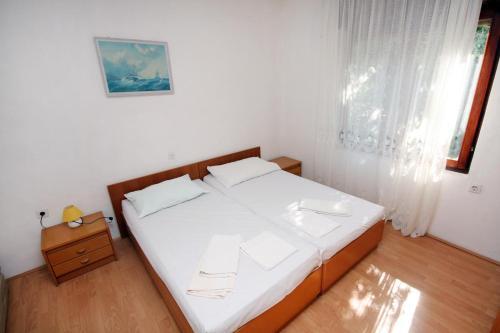 Apartment Suha Punta 5050a