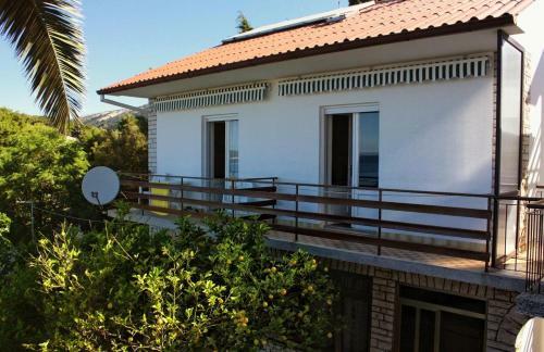 Hostal Double Room Banjol 4976c