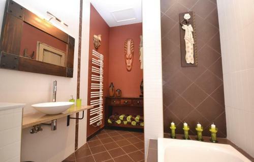 Holiday Home Cadenet 10