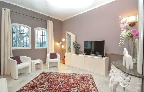 Holiday Home Cadenet 10