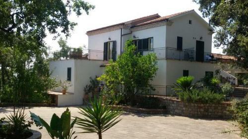 Hotel Cala Del Citro