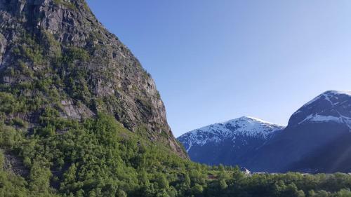 Apartamento Trolltunga Guesthouse