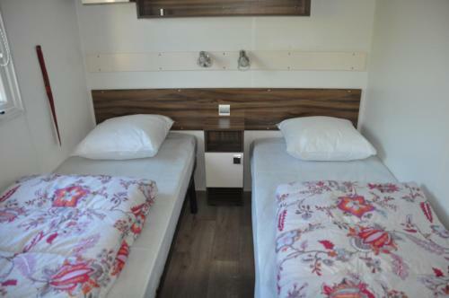 Team Holiday - Camping Mas Llinas