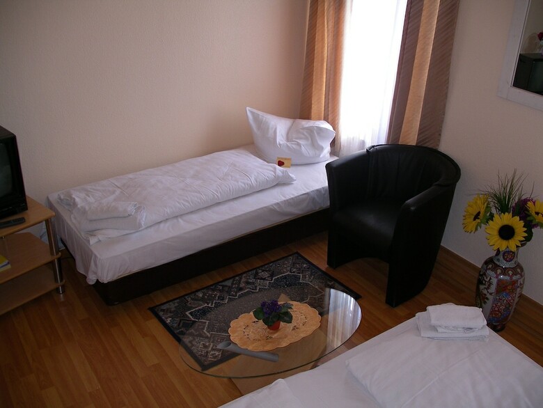 Hotel Garni Djaran