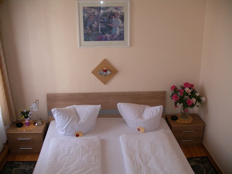 Hotel Garni Djaran