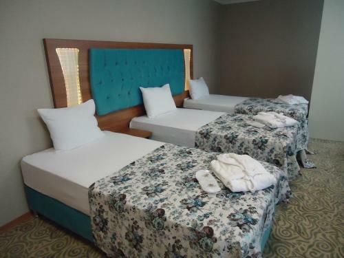 Golden Lounge Hotel