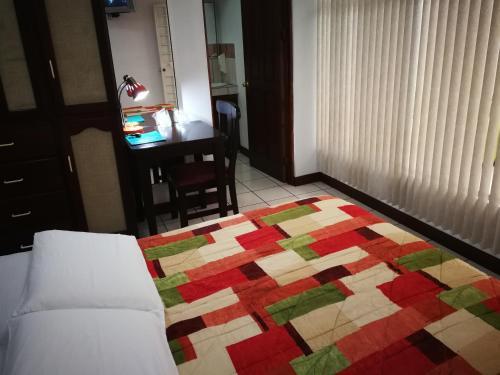 Hotel Hojarascas