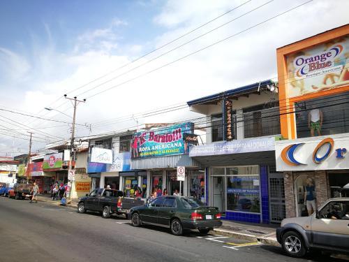Hotel Hojarascas