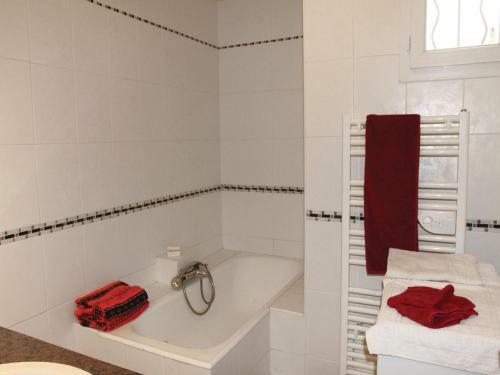 Holiday Home E-84360 Merindol With Fireplace 09